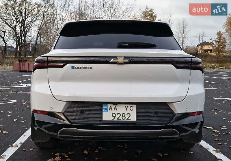 Позашляховик / Кросовер Chevrolet Equinox EV 2024 в Києві