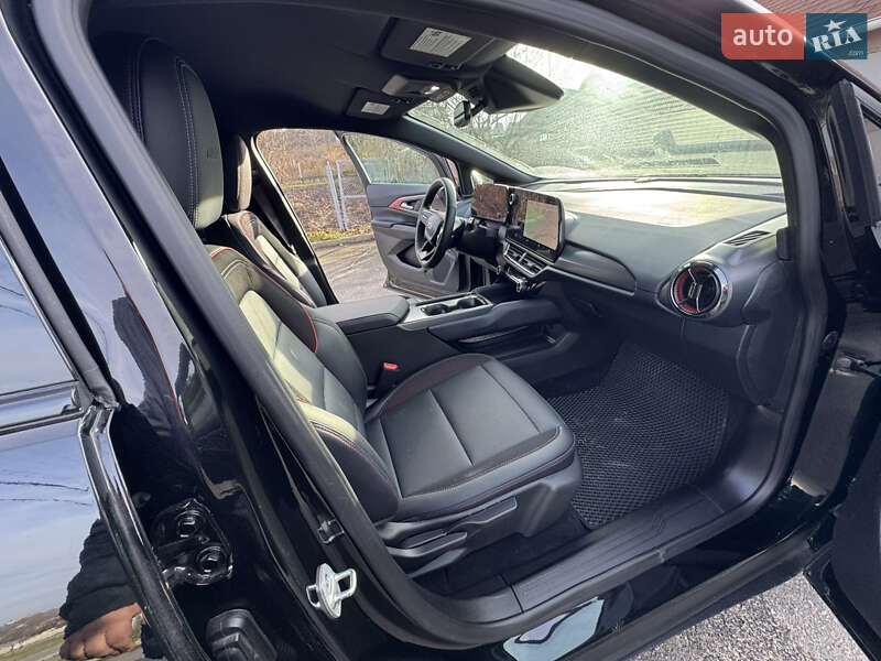 Позашляховик / Кросовер Chevrolet Equinox EV 2024 в Києві