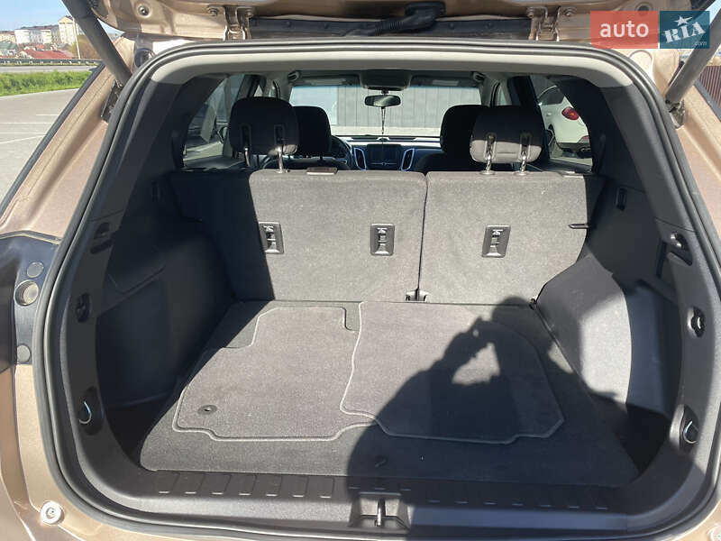 Позашляховик / Кросовер Chevrolet Equinox 2017 в Львові