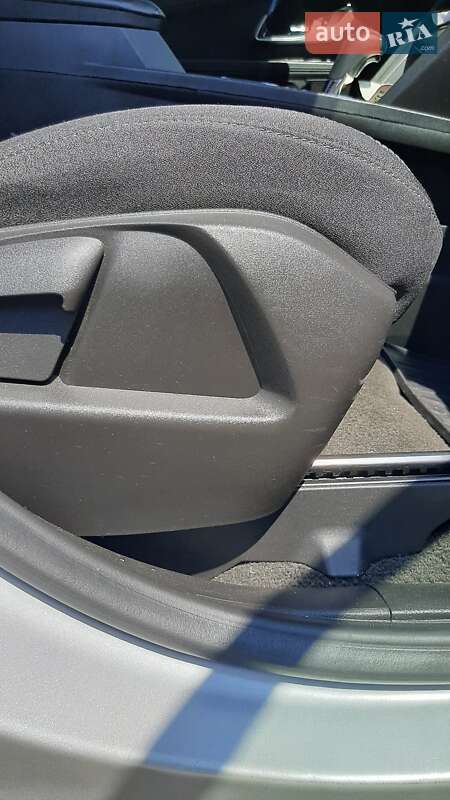 Внедорожник / Кроссовер Chevrolet Equinox 2016 в Харькове