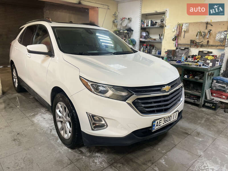 Внедорожник / Кроссовер Chevrolet Equinox 2017 в Днепре