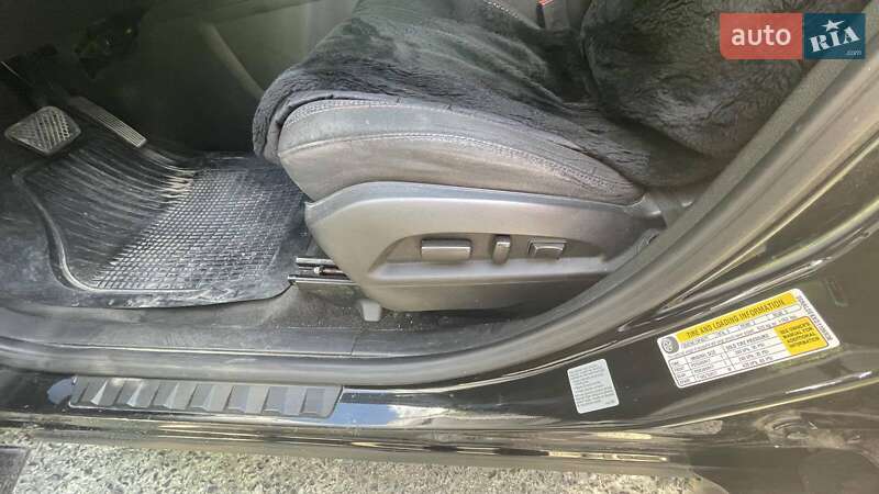 Позашляховик / Кросовер Chevrolet Equinox 2013 в Подільську