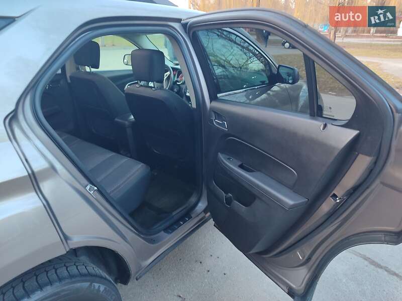 Позашляховик / Кросовер Chevrolet Equinox 2010 в Києві