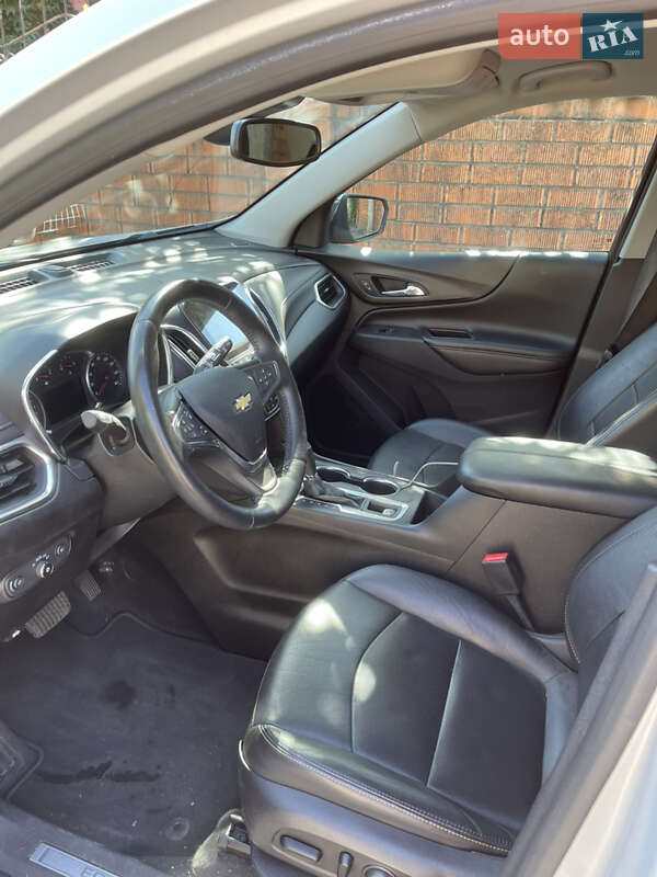 Позашляховик / Кросовер Chevrolet Equinox 2017 в Кривому Розі