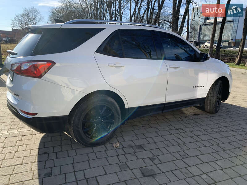 Позашляховик / Кросовер Chevrolet Equinox 2017 в Стрию