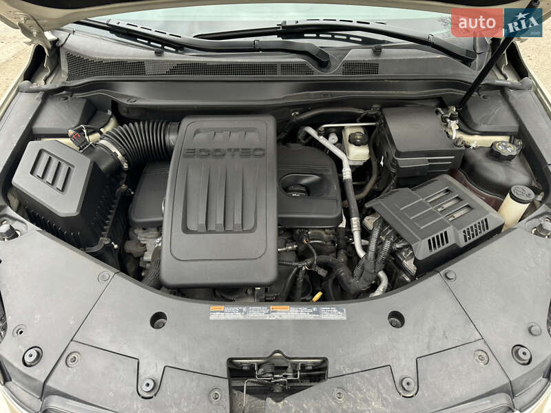 Внедорожник / Кроссовер Chevrolet Equinox 2016 в Киеве