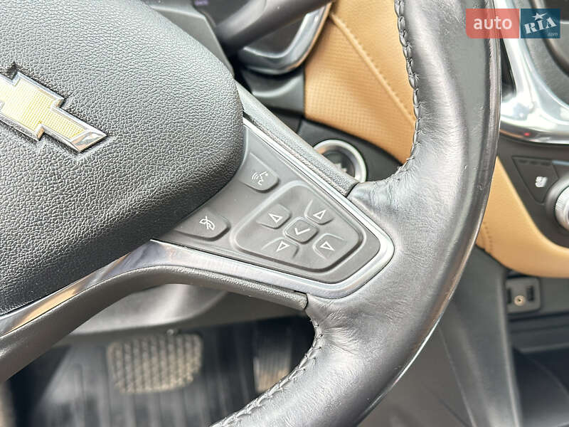 Внедорожник / Кроссовер Chevrolet Equinox 2017 в Харькове
