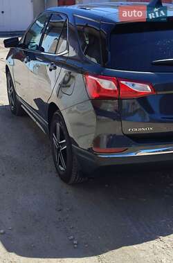 Внедорожник / Кроссовер Chevrolet Equinox 2018 в 