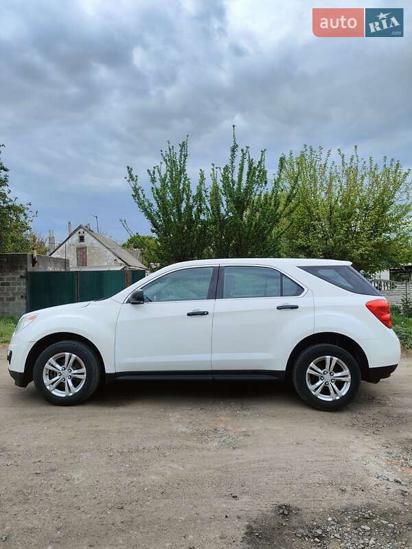 Внедорожник / Кроссовер Chevrolet Equinox 2014 в 