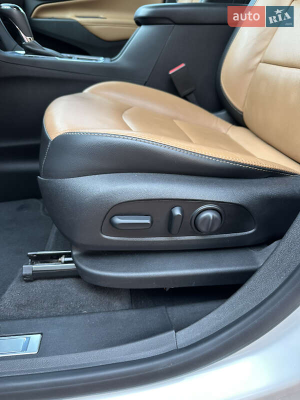 Позашляховик / Кросовер Chevrolet Equinox 2019 в Хмельницькому