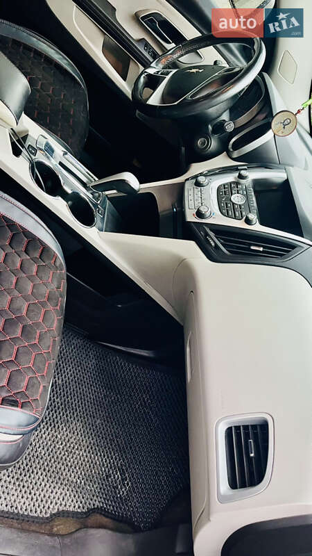 Позашляховик / Кросовер Chevrolet Equinox 2010 в Чернівцях