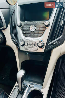 Позашляховик / Кросовер Chevrolet Equinox 2010 в Чернівцях