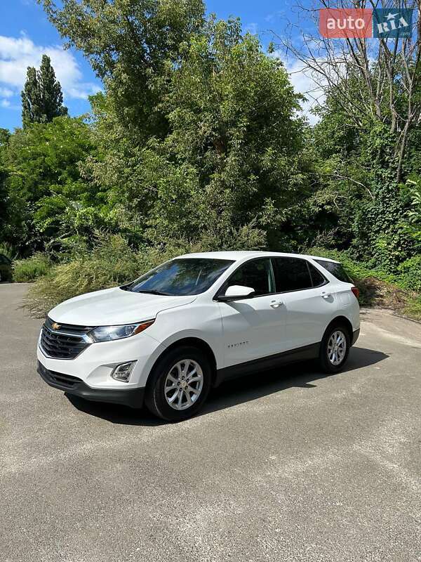 Внедорожник / Кроссовер Chevrolet Equinox 2020 в Киеве