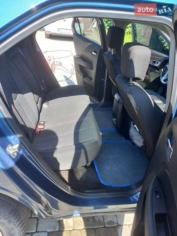 Позашляховик / Кросовер Chevrolet Equinox 2016 в Львові