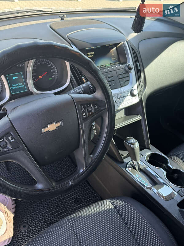 Внедорожник / Кроссовер Chevrolet Equinox 2016 в Киеве