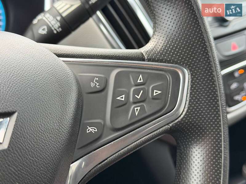 Внедорожник / Кроссовер Chevrolet Equinox 2019 в Кривом Роге