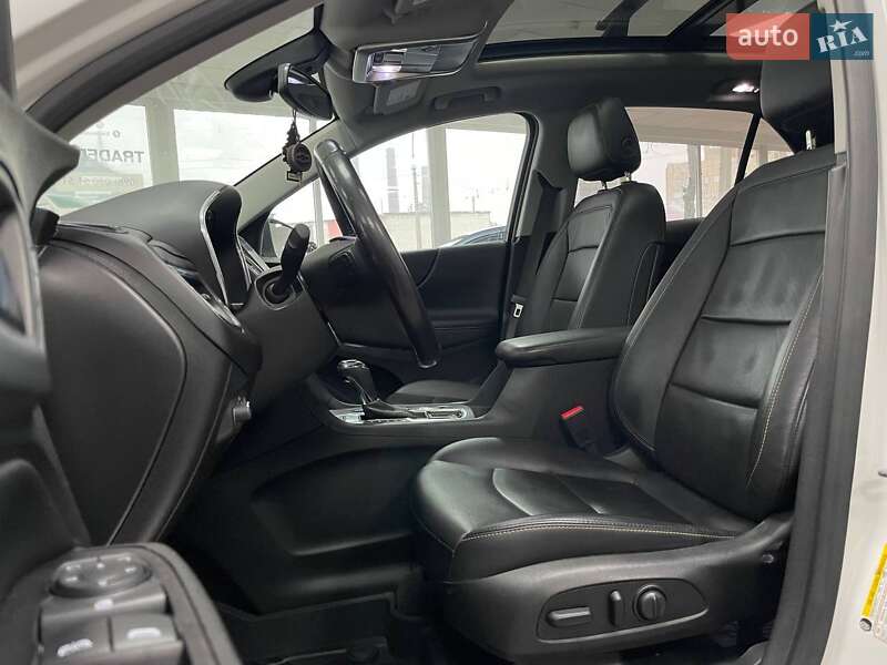 Внедорожник / Кроссовер Chevrolet Equinox 2018 в Киеве