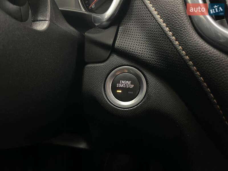 Внедорожник / Кроссовер Chevrolet Equinox 2018 в Киеве