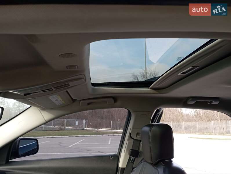 Внедорожник / Кроссовер Chevrolet Equinox 2016 в Запорожье