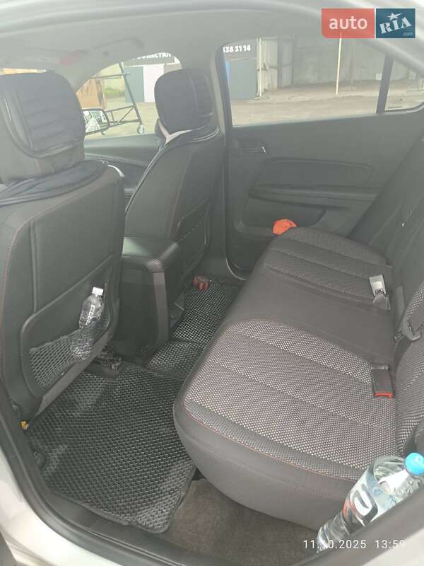 Внедорожник / Кроссовер Chevrolet Equinox 2017 в Марганце