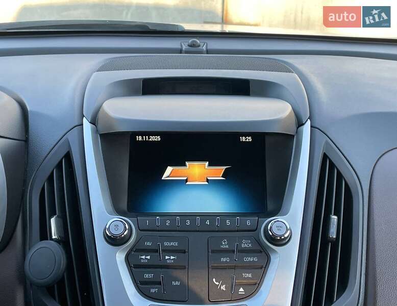 Позашляховик / Кросовер Chevrolet Equinox 2011 в Києві