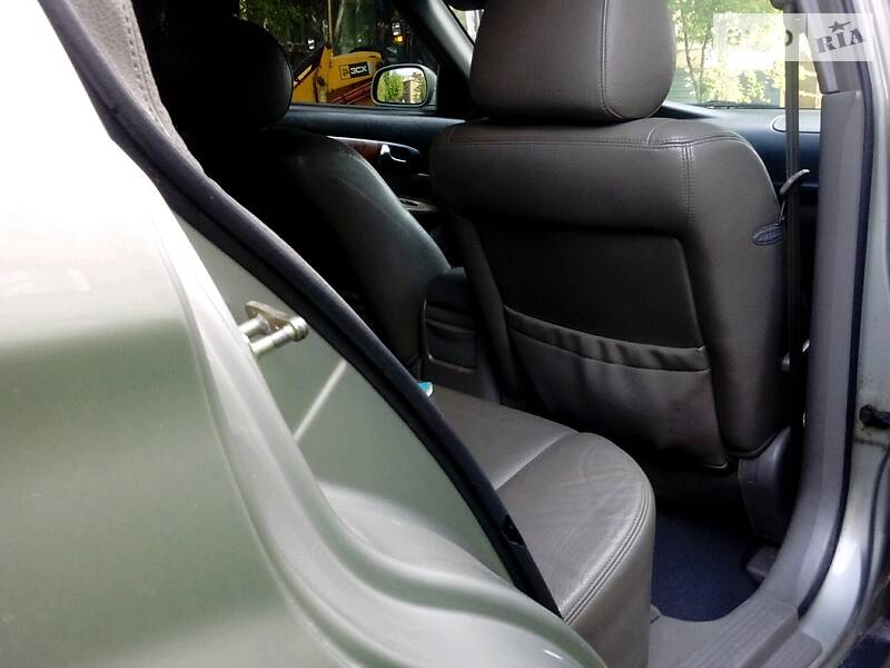 Седан Chevrolet Evanda 2005 в Києві