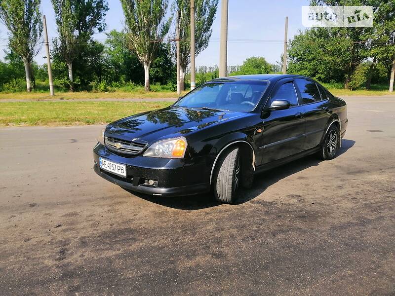 Седан Chevrolet Evanda 2005 в Кривом Роге