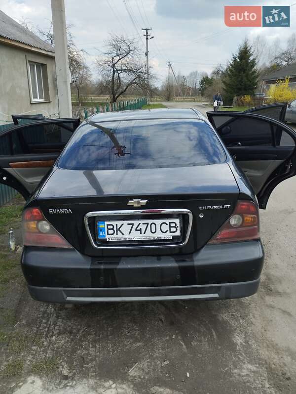 Седан Chevrolet Evanda 2005 в Владимирце