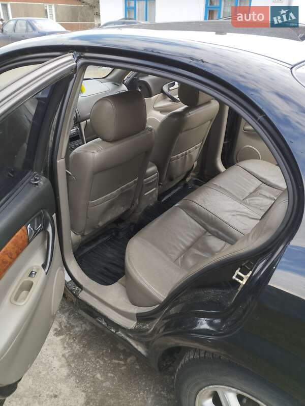 Седан Chevrolet Evanda 2005 в Владимирце