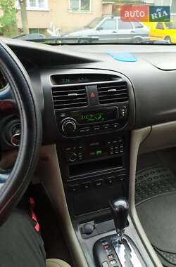Седан Chevrolet Evanda 2006 в 