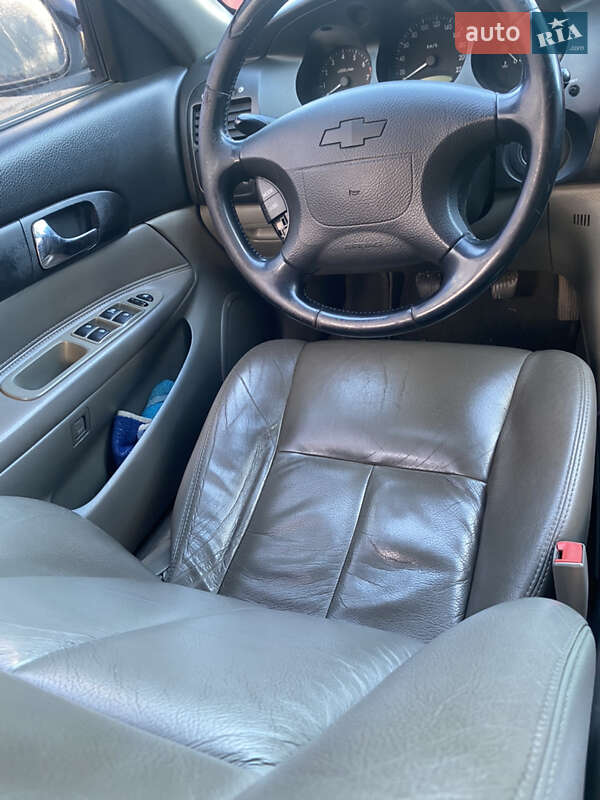 Chevrolet Evanda 2006