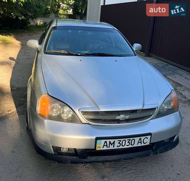 Седан Chevrolet Evanda 2005 в Житомире