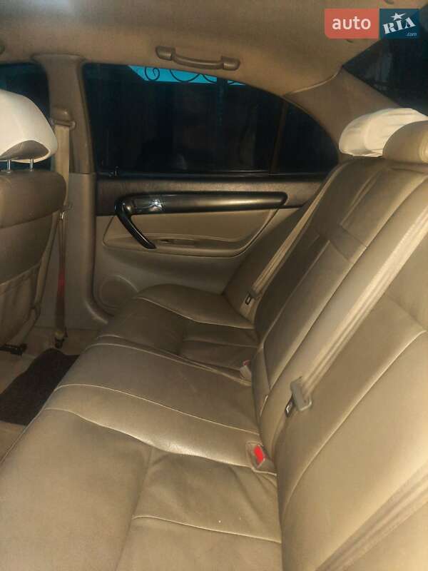 Седан Chevrolet Evanda 2004 в Корсунь-Шевченківському