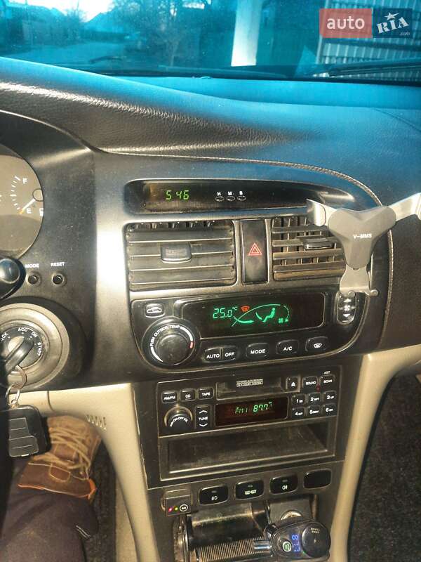 Седан Chevrolet Evanda 2004 в Корсунь-Шевченківському
