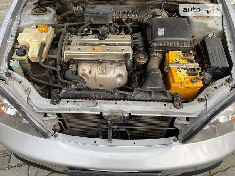 Седан Chevrolet Evanda 2005 в Николаеве