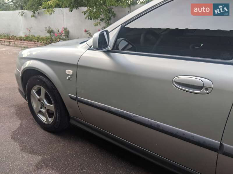 Седан Chevrolet Evanda 2006 в Киеве