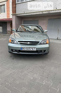 Седан Chevrolet Evanda 2004 в Тернополі