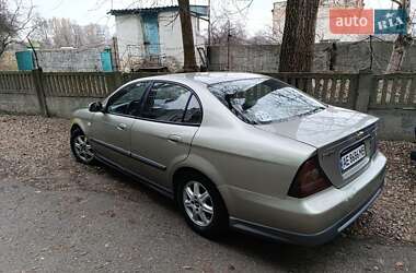 Седан Chevrolet Evanda 2005 в Дніпрі