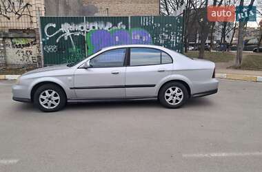 Седан Chevrolet Evanda 2006 в Ирпене