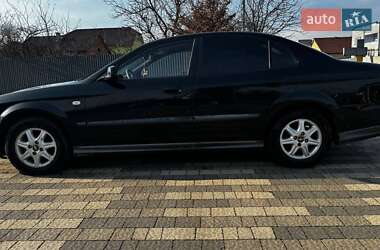 Седан Chevrolet Evanda 2005 в Сваляве