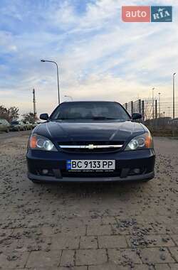 Седан Chevrolet Evanda 2005 в 