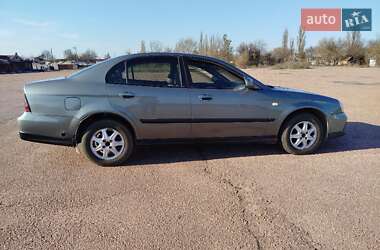 Седан Chevrolet Evanda 2004 в 