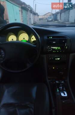 Седан Chevrolet Evanda 2006 в 