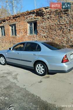 Седан Chevrolet Evanda 2005 в Чернигове