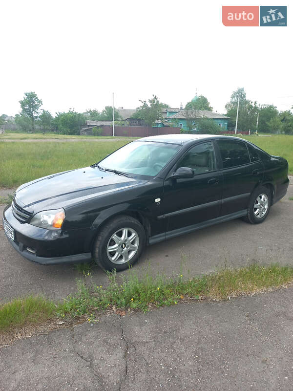 Седан Chevrolet Evanda 2005 в 