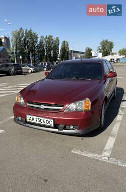 Седан Chevrolet Evanda 2005 в Києві