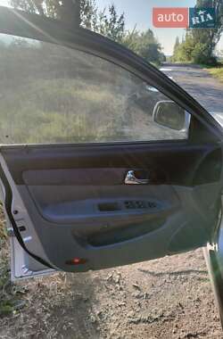 Седан Chevrolet Evanda 2005 в 