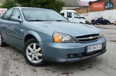 Седан Chevrolet Evanda 2005 в 