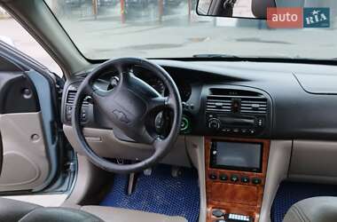 Седан Chevrolet Evanda 2005 в 