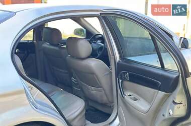 Седан Chevrolet Evanda 2006 в 